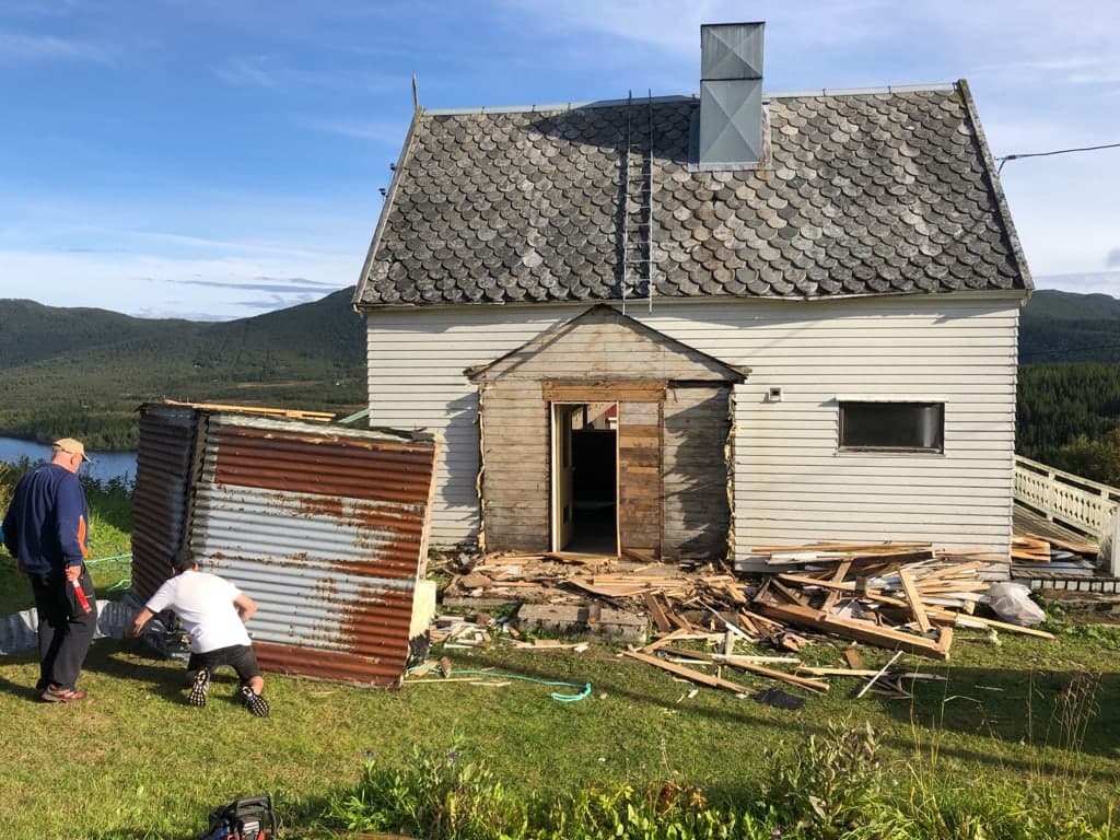 Det eldre huset før rehabiliteringen startet